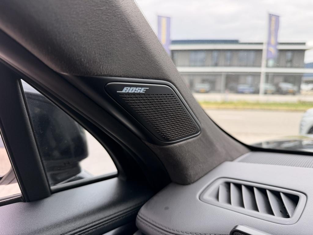Hyundai Santa Fe 1.6 t-gdi phev black line 6 zits | elek. trekhaak | full o