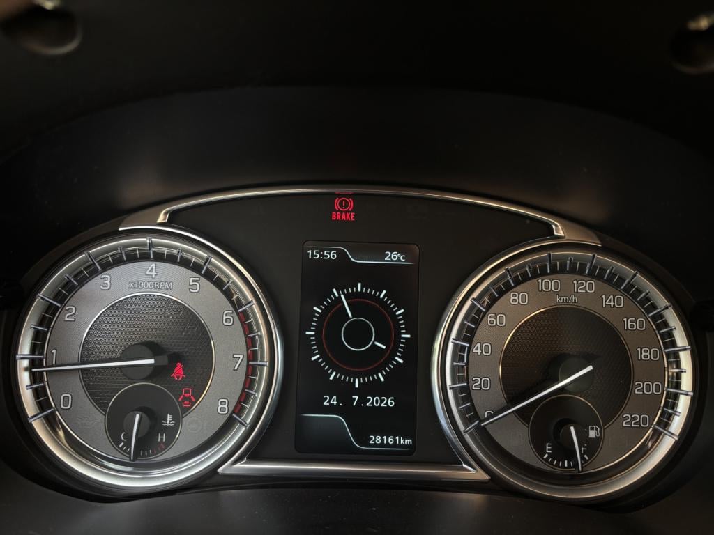 Suzuki Vitara 1.4 boosterjet style smart hybrid