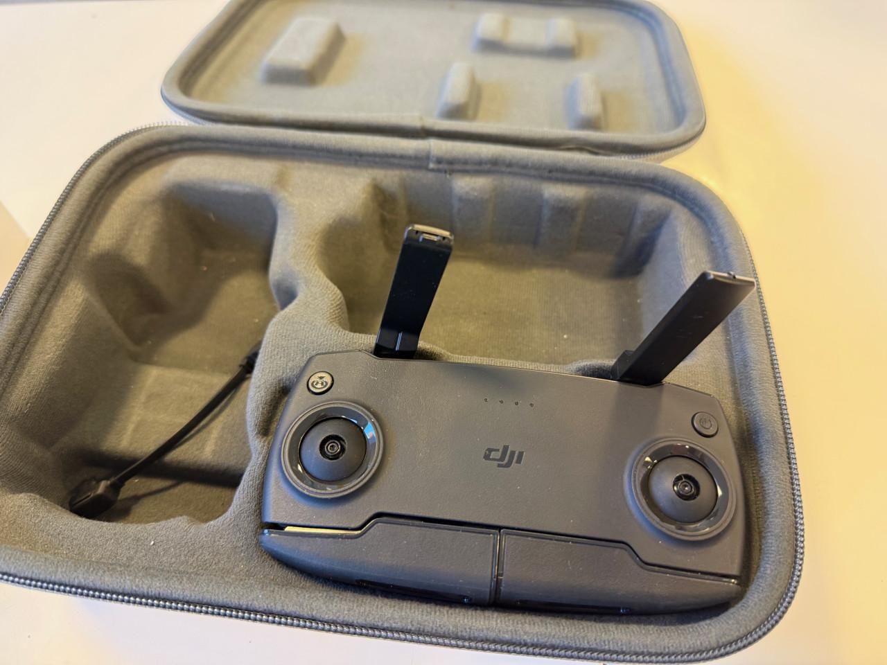 Complete DJI MIni SE Drone met 3 accu's en controller