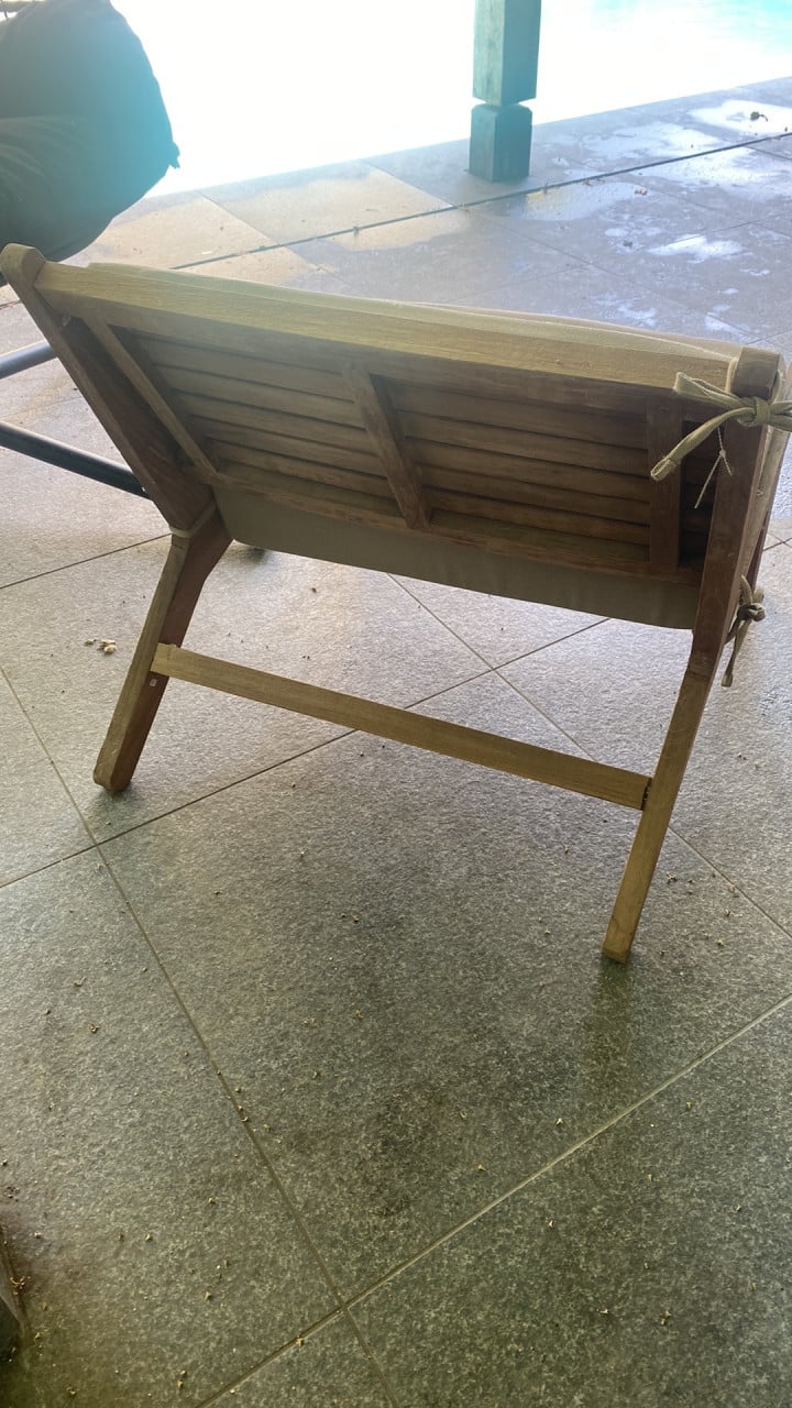 Lounge stoel hout