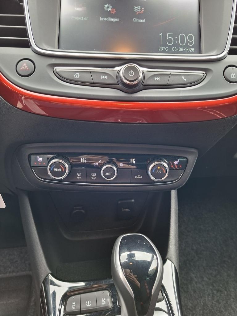 Opel Crossland X 1.2 turbo gs line