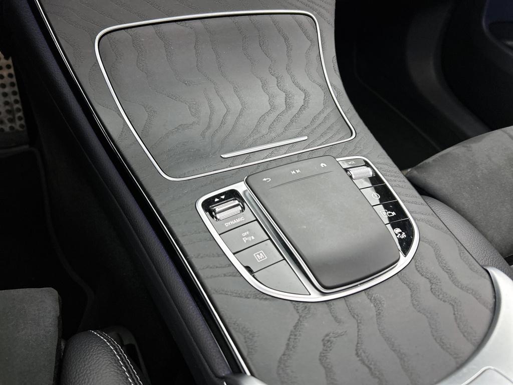 Mercedes-Benz Glc 300 e 4matic plug-in hybride | trekhaak | panoramadak | s