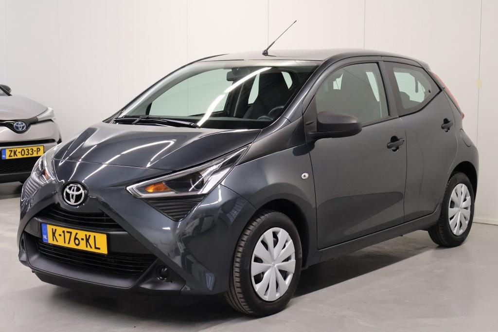 Toyota Aygo 1.0 vvt-i x-fun
