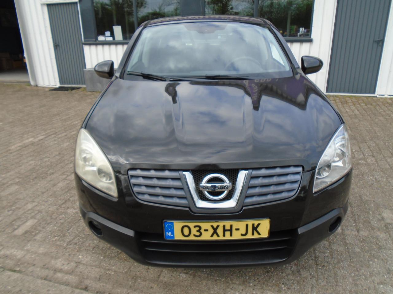 Nissan Qashqai 1.6  APK 05-06 2027