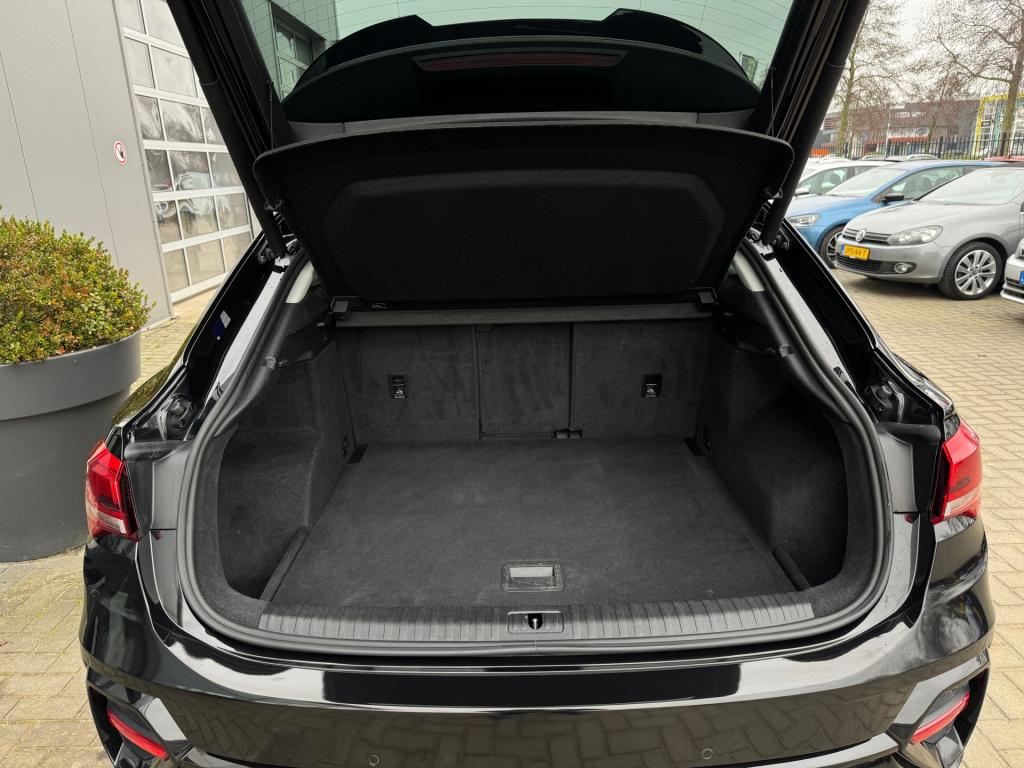 Audi Q3 sportback 35 tfsi pro line * leder * trekhaak * stoelverwarming