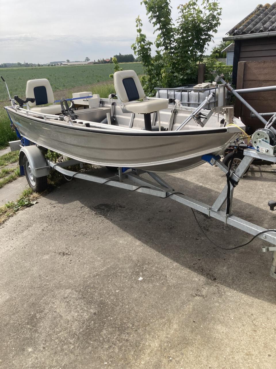Aluminium boot + trailer