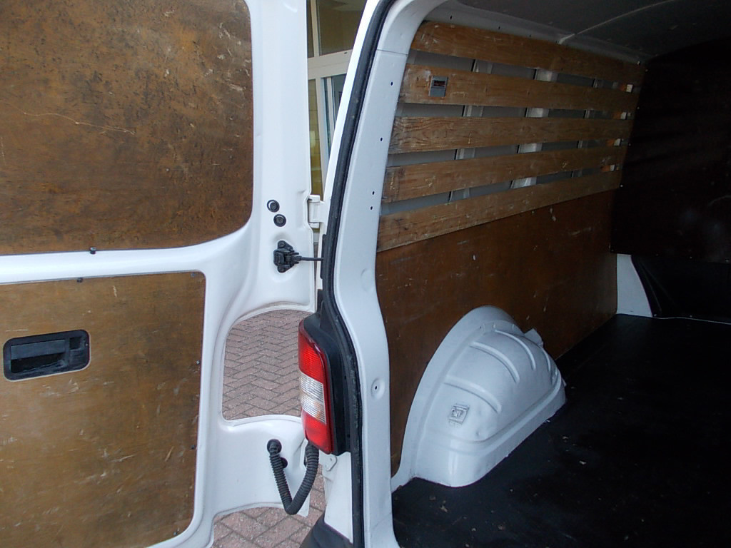 Volkswagen Transporter 2.0 tdi airco, navigatie, dakrail, trekhaak