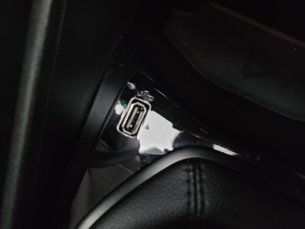 Ford Fiesta 1.1 trend | voorruitverwarming | velgen | cruisecontrol | groot