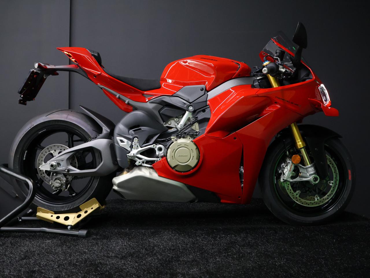 DUCATI PANIGALE V4 S | BTW Motor