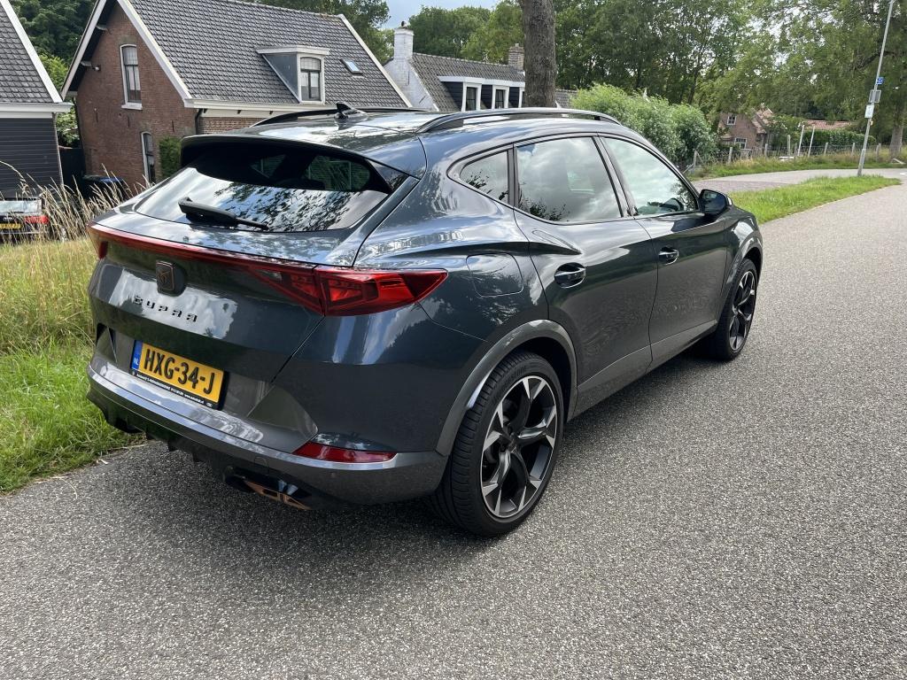 Cupra Formentor 1.4 e-hyb copper ed.