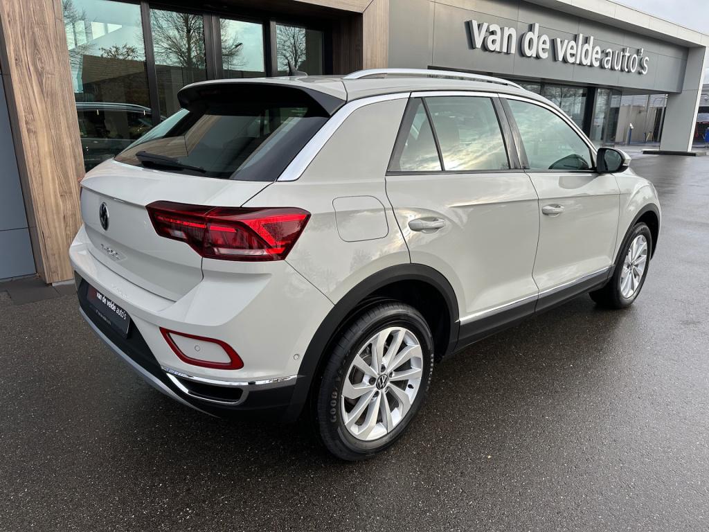 Volkswagen T-roc 1.5 tsi 150pk dsg style carplay | camera | keyless | elek.