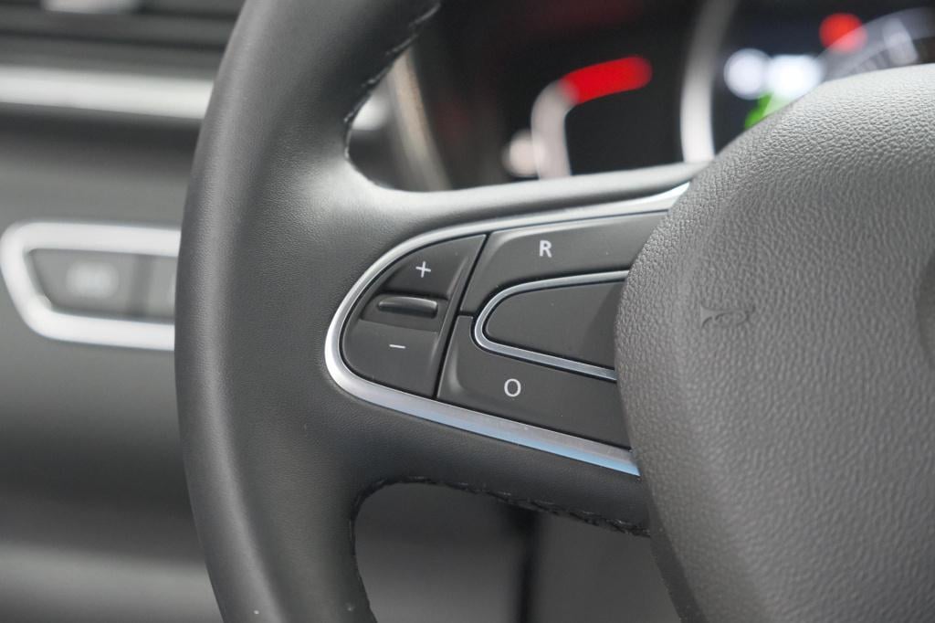 Renault Kadjar tce 140 edc techno | trekhaak | camera | panoramadak | dodeh