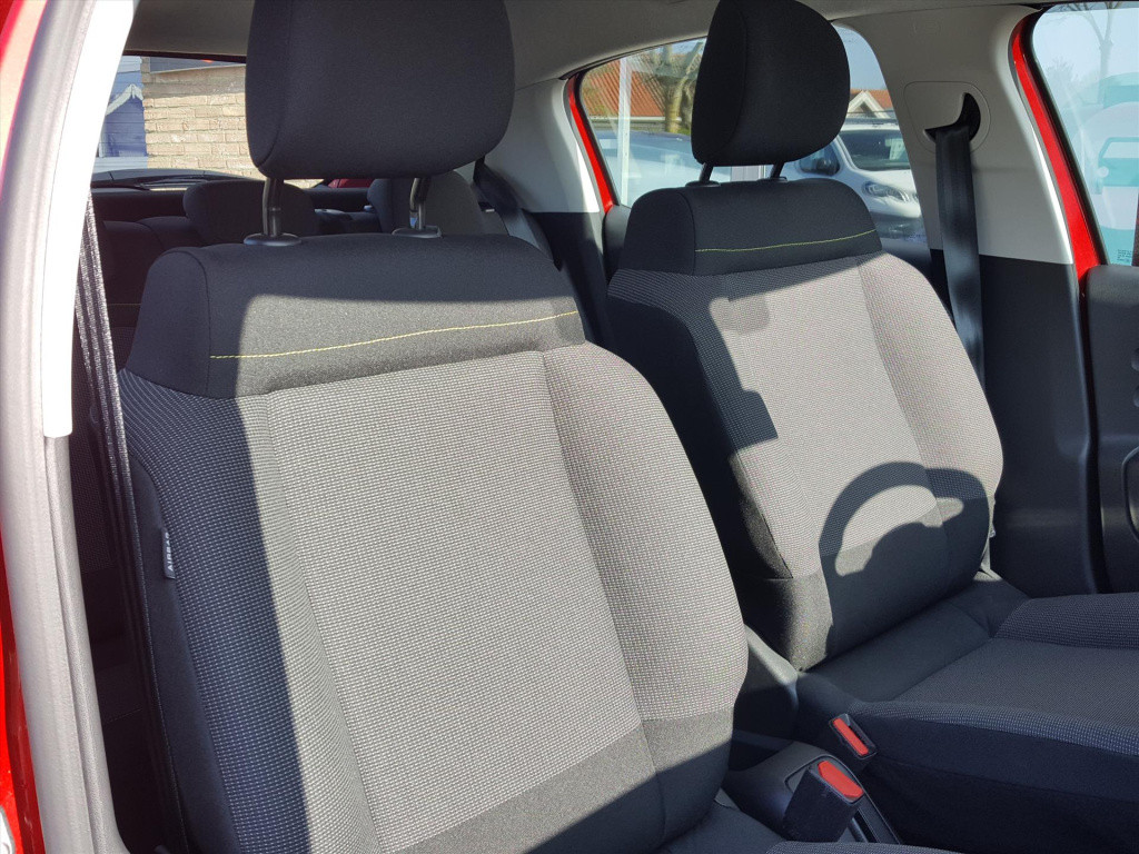 Citroen C3 1.2 puretech 83pk s&s plus navigatie | cruise & climate control 