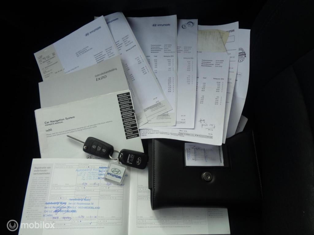 Hyundai Ix20 1.4i i-drive/airco/lm velgen/pdc/camera/trekhaak/hoge zit/nap