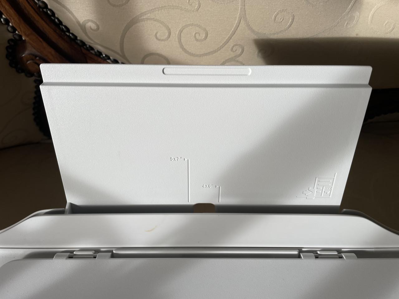 Een HP DeskJet 2710 all-in-one printer