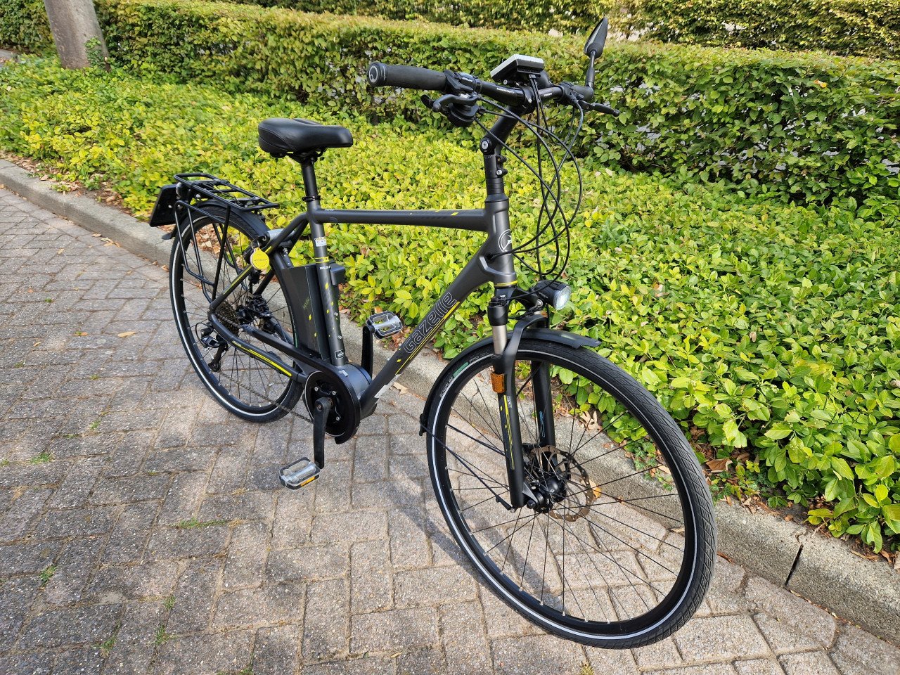 Zo goed als nieuwe Gazelle Speed pedelec