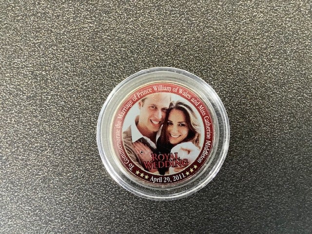 Penning Royal Wedding Kate & William april 2011.
