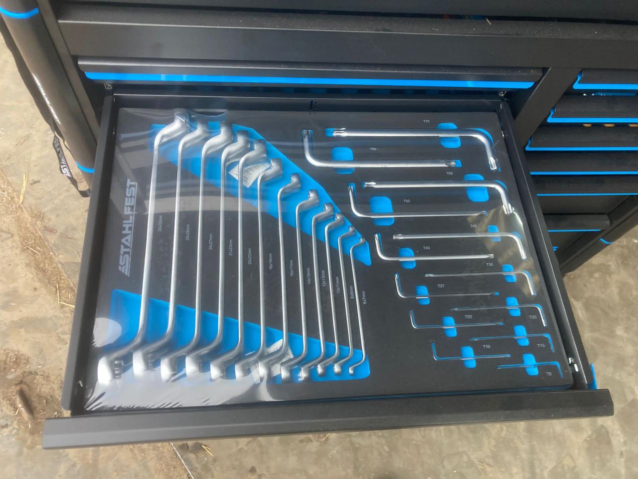 Gevulde gereedschapswagen Stahlfest