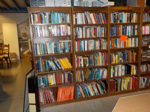 GRATIS !! ik heb ruimte nodig en tot en met 16 mei zijn deze boeken gratis