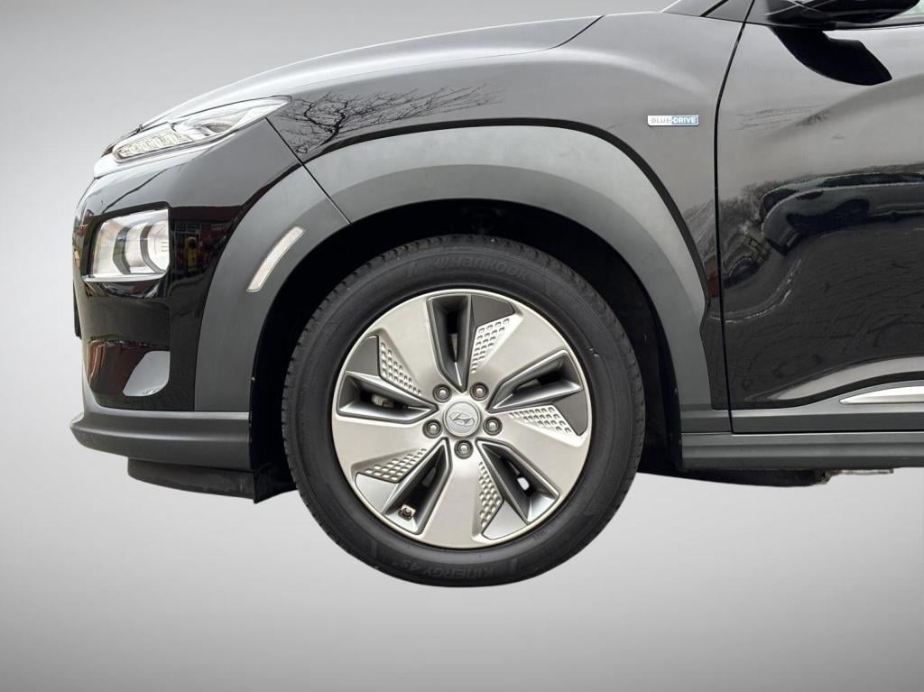 Hyundai Kona ev fashion 64 kwh soh 95% 3-fase lader!