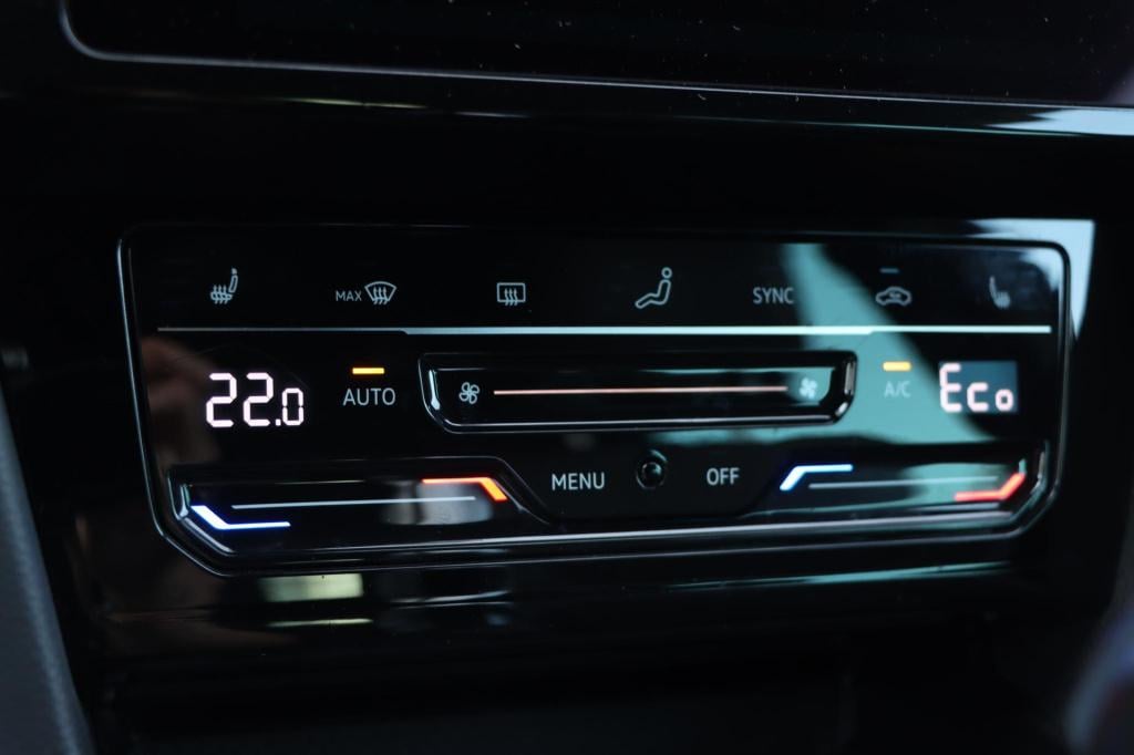 Volkswagen Passat variant 1.4 tsi phev gte business 218pk dsg6