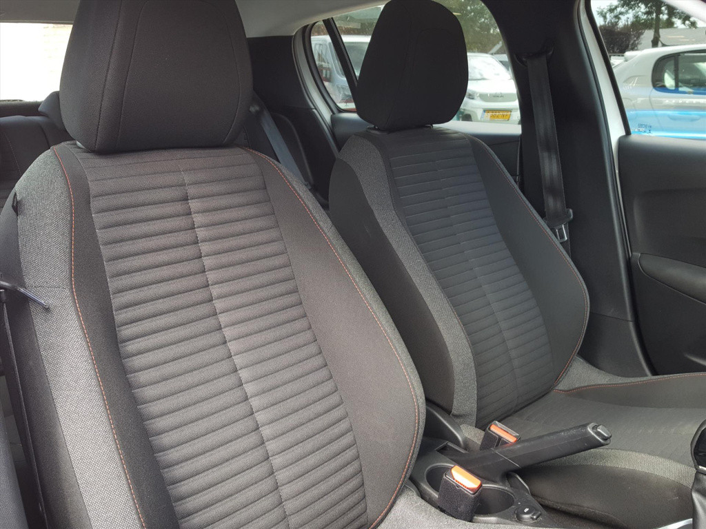 Peugeot 208 1.2 puretech 75pk active navigatie | airco | cruise control | a