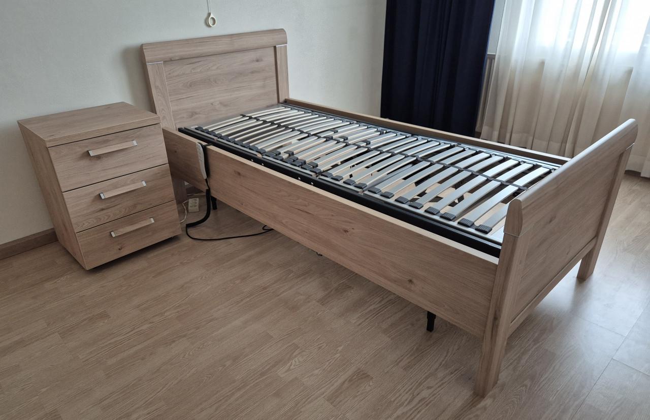 Electrisch verstelbaar bed