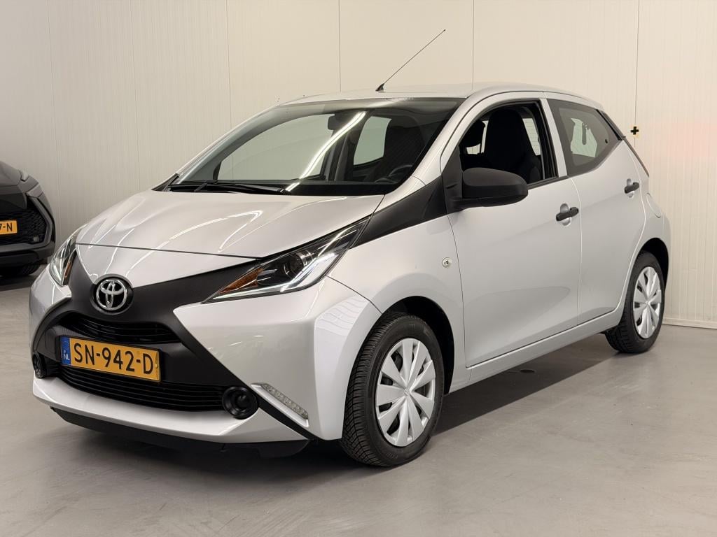 Toyota Aygo 1.0 vvt-i x-fun
