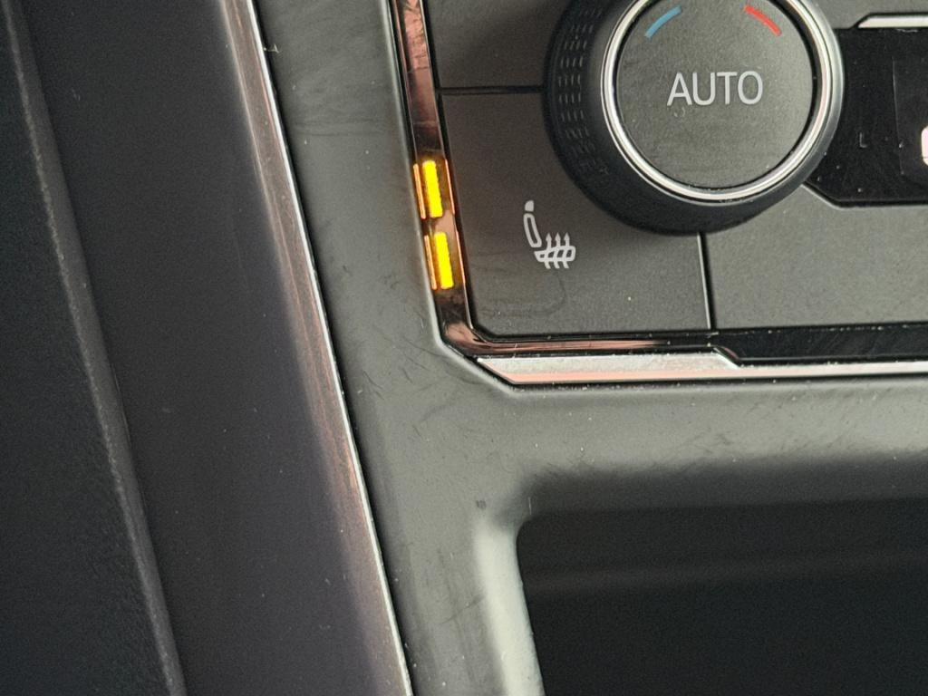 Volkswagen Polo 1.0 tsi 2x r-line | camera | cruise | carplay | climate | r