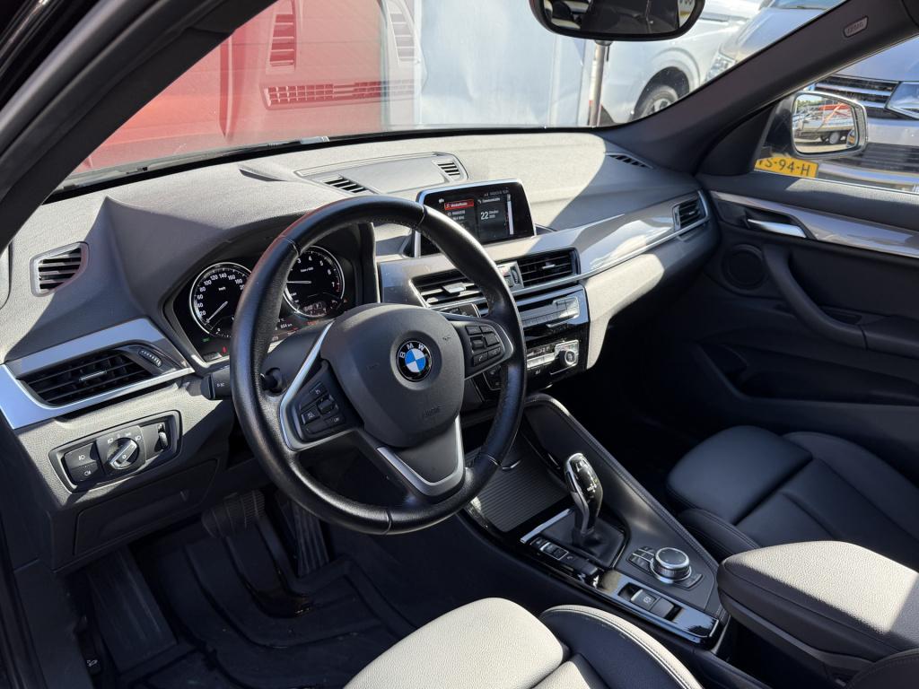 BMW X1 sdrive20i executive | 1ste eig. | camera | trekhaak | rijklaar inclu