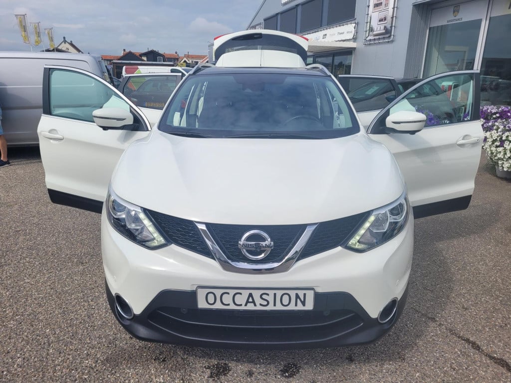 Nissan Qashqai 1.2 n-vision automaat panoramadak 360 camera navi