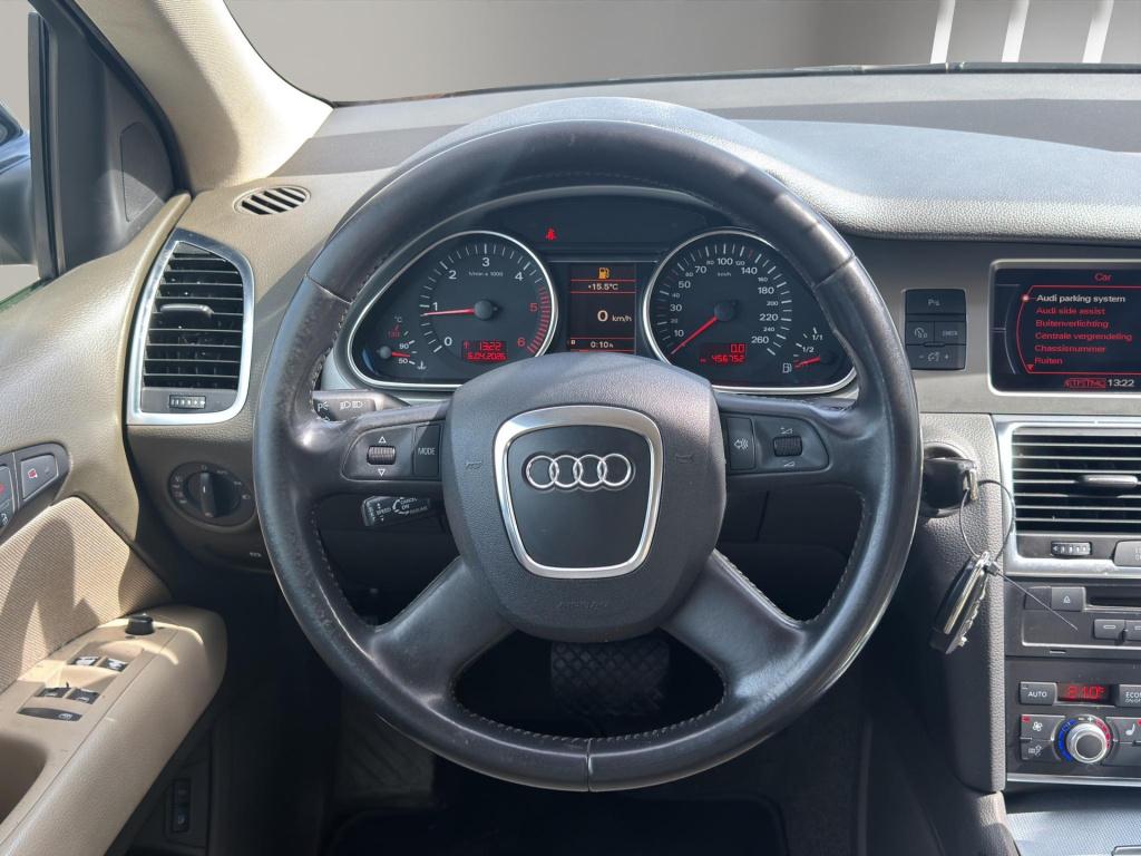Audi Q7 3.0 tdi quattro pro line+ 5+2