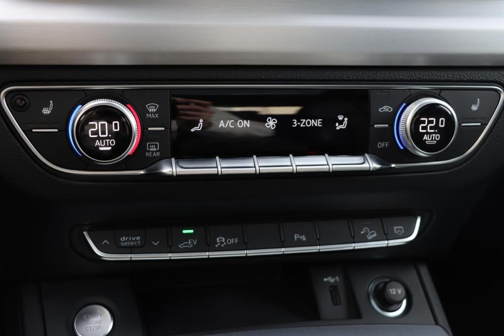 Audi Q5 55 tfsi e s line quattro 367pk s tronic | trekhaak | stoel- en stuu