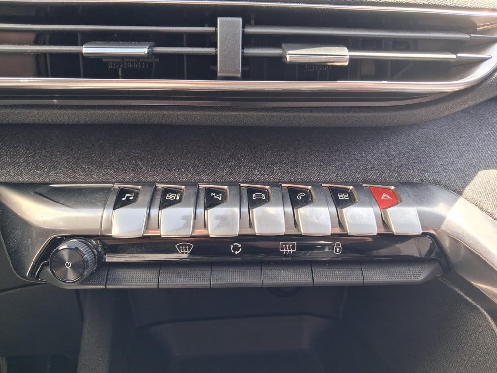 Peugeot 3008 1.2 pt 130pk s&s allure navigatie | apple carplay & android au