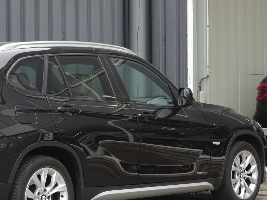 BMW X1 sdrive18i executive automaat | leder | bluetooth