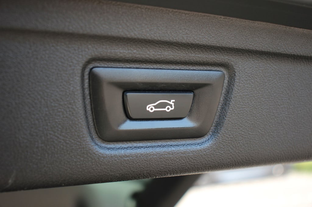 BMW 3-serie touring 320i high executive m pakket | pano | laser | leder