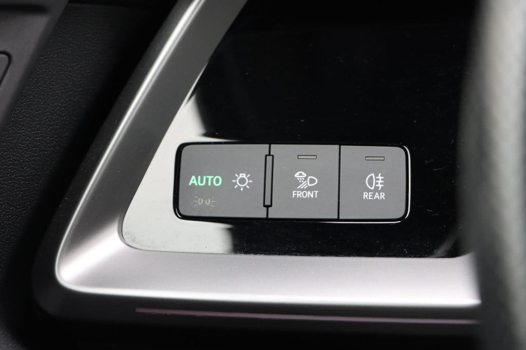 Audi A3 limousine 35 tfsi edition one s-tronic