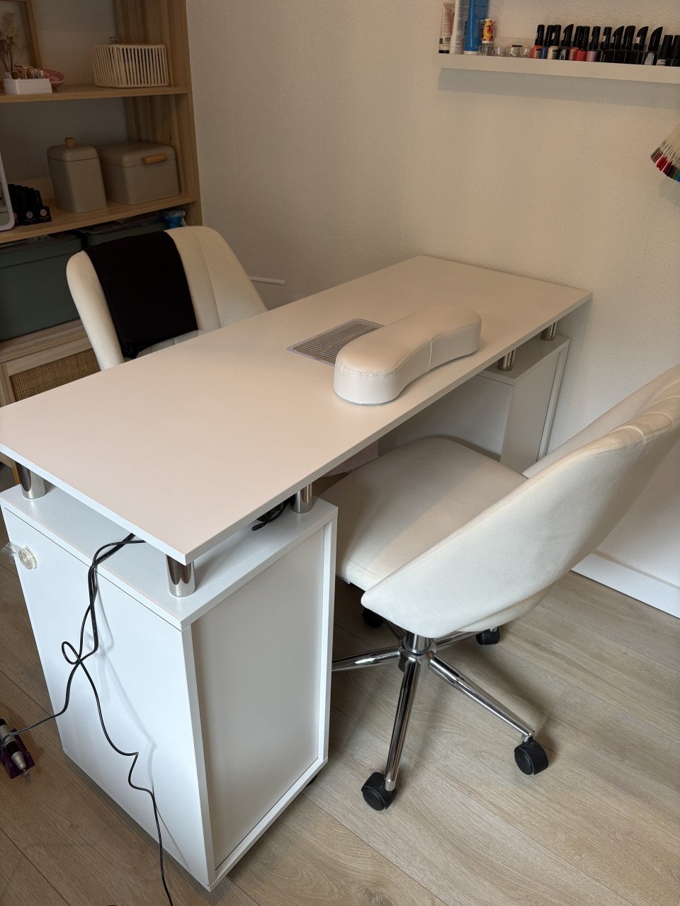 Nagelstudio tafel met afzuiging