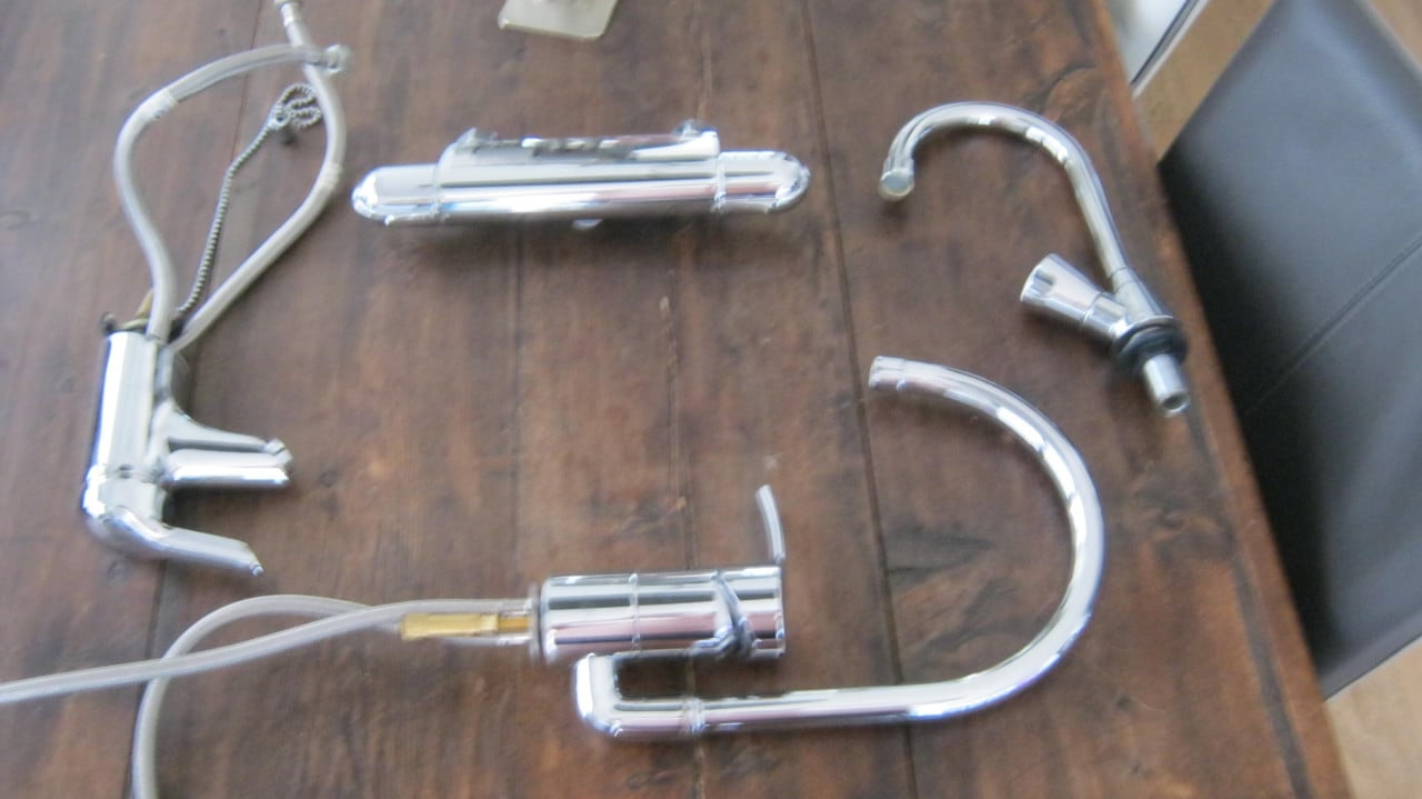 TE KOOP GROHE 3X KRANEN EN TERMOSSTAAT KRAAN ALLES VOOR 30 EURO