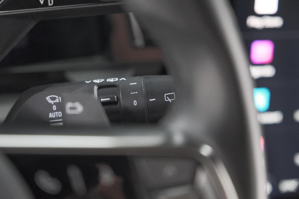 Renault Megane E-tech ev40 boost charge techno | 1 fase | soh 95,5% | camer
