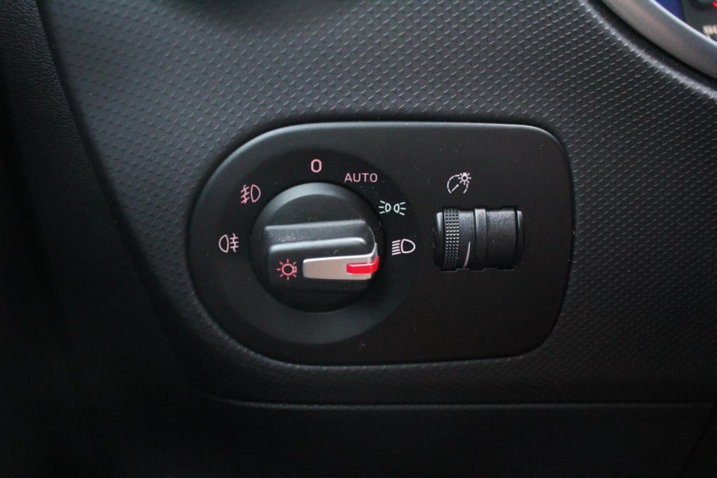 Seat Leon 1.2 tsi copa - leder - schuifkantel - trekhaak - xenon - pdc - na