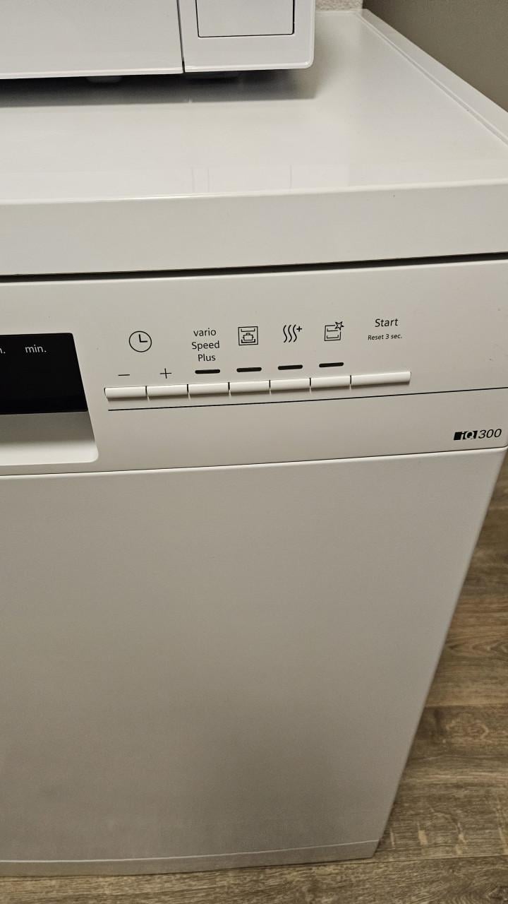 Siemens vaatwasser IQ300 ( vrijstaand )