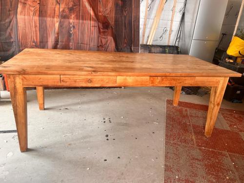 Teakhouten eettafel