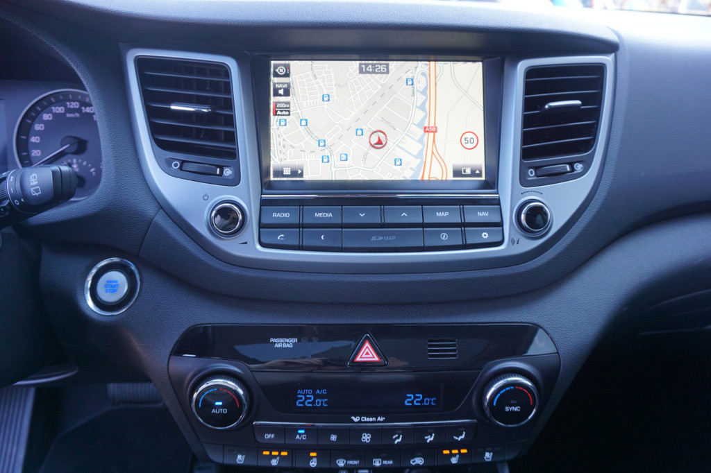 Hyundai Tucson 1.6 t-gdi premium 4wd automaat panoramadak / leder / afn. tr