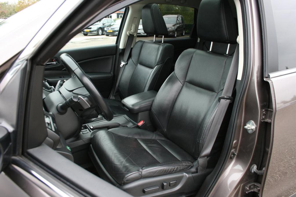 Honda CR-V 2.0 awd executive / trekhaak / pano / camera