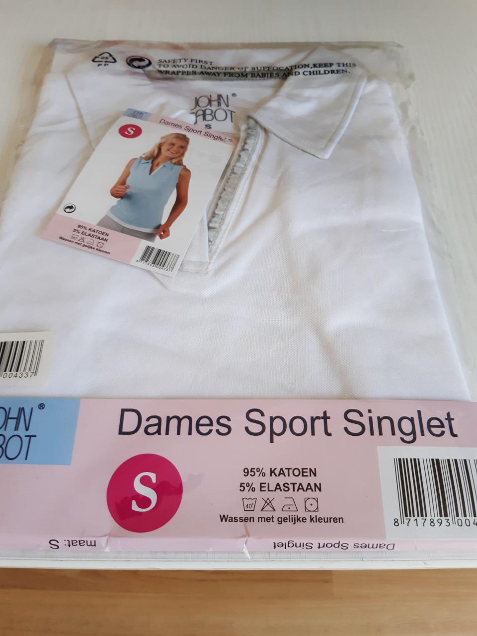 Dames sport singlet en sport t-shirt maat S  NIEUW samen voor 5,00