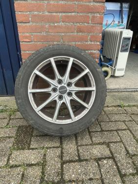 Te koop winterbanden