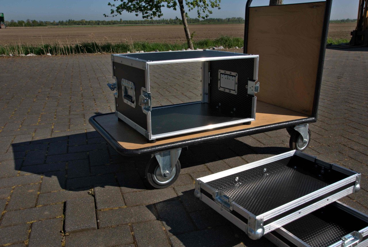Te koop 19" flightcase