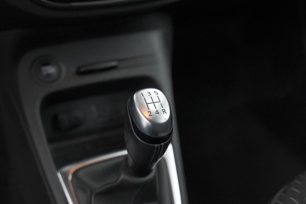 Renault Captur tce 90 intens | trekhaak | navigatie | parkeersensoren | cli
