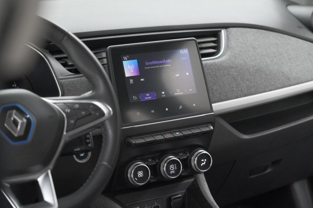 Renault Zoe r110 life 52 kwh | koopaccu | 3 fase | camera | apple carplay |